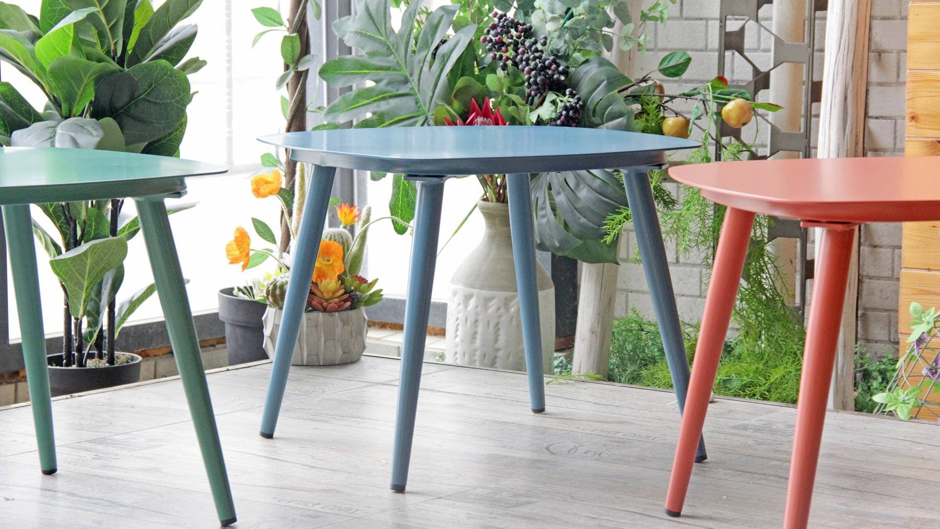 Industrial Fashion Colourful Metal Waterproof Light Centre Cafe Table 743CT-ALU