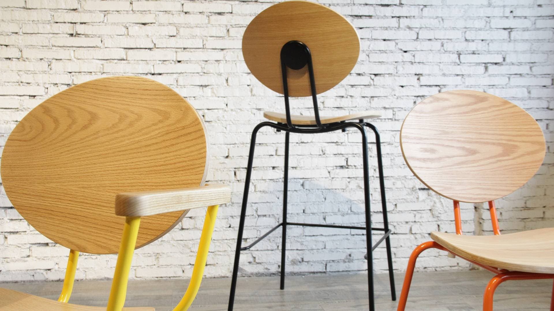 Minimalism Sturdy Steel Frame With Bentwood Seat And Backrest Ovni Barstool 798-H75-STW